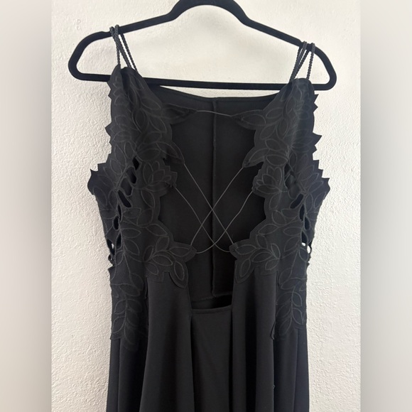 Free People black skater dress with side cut-out details size al - Picture 6 of 9